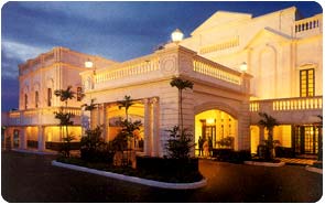 Hotel The Oberoi Grand - Calcutta, Kolkata India