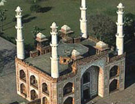 La tomba di Akbar a Sikandra , Agra - India